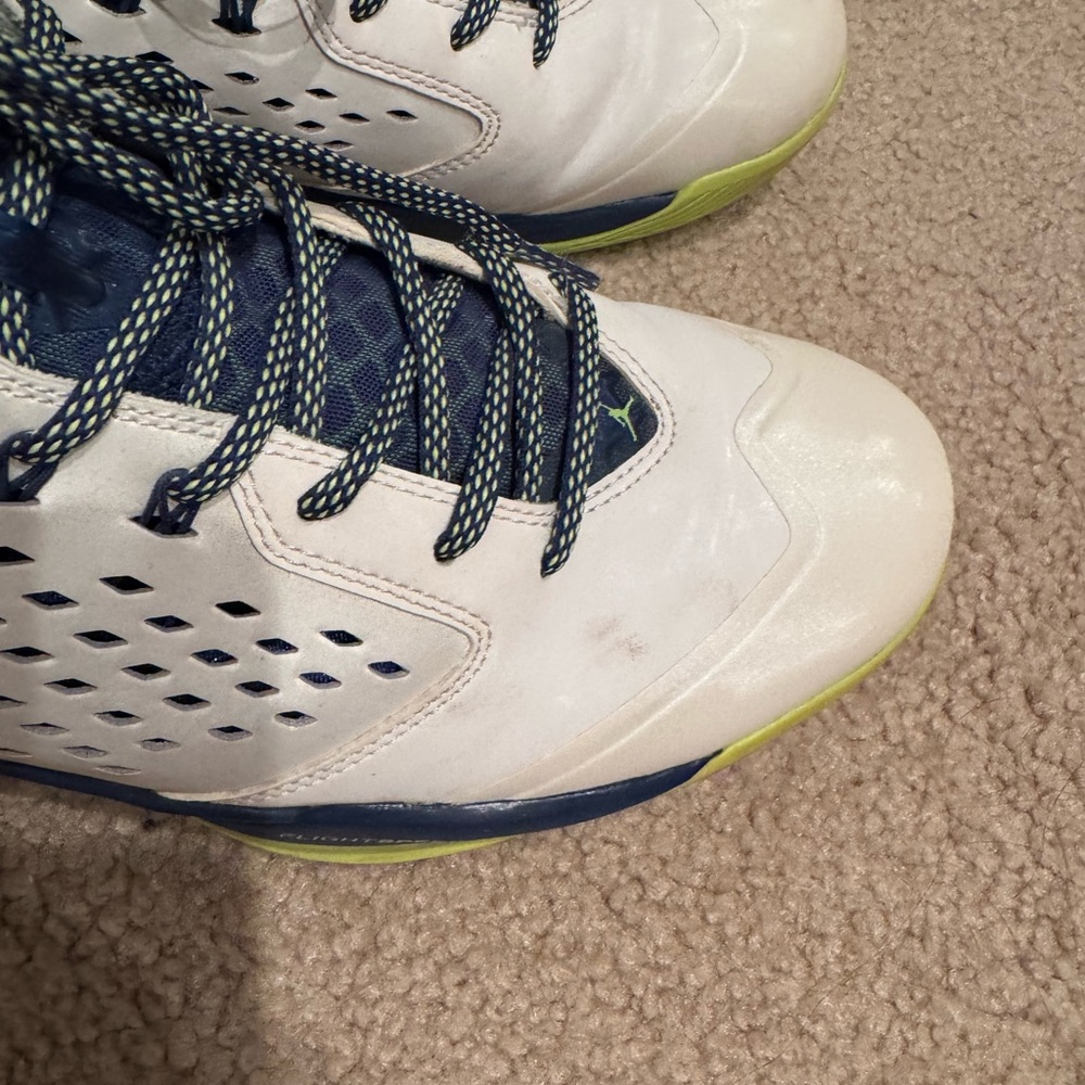 Jordan Men's White Navy Lime Green Basketball Sneakers - Picture 7 of 7